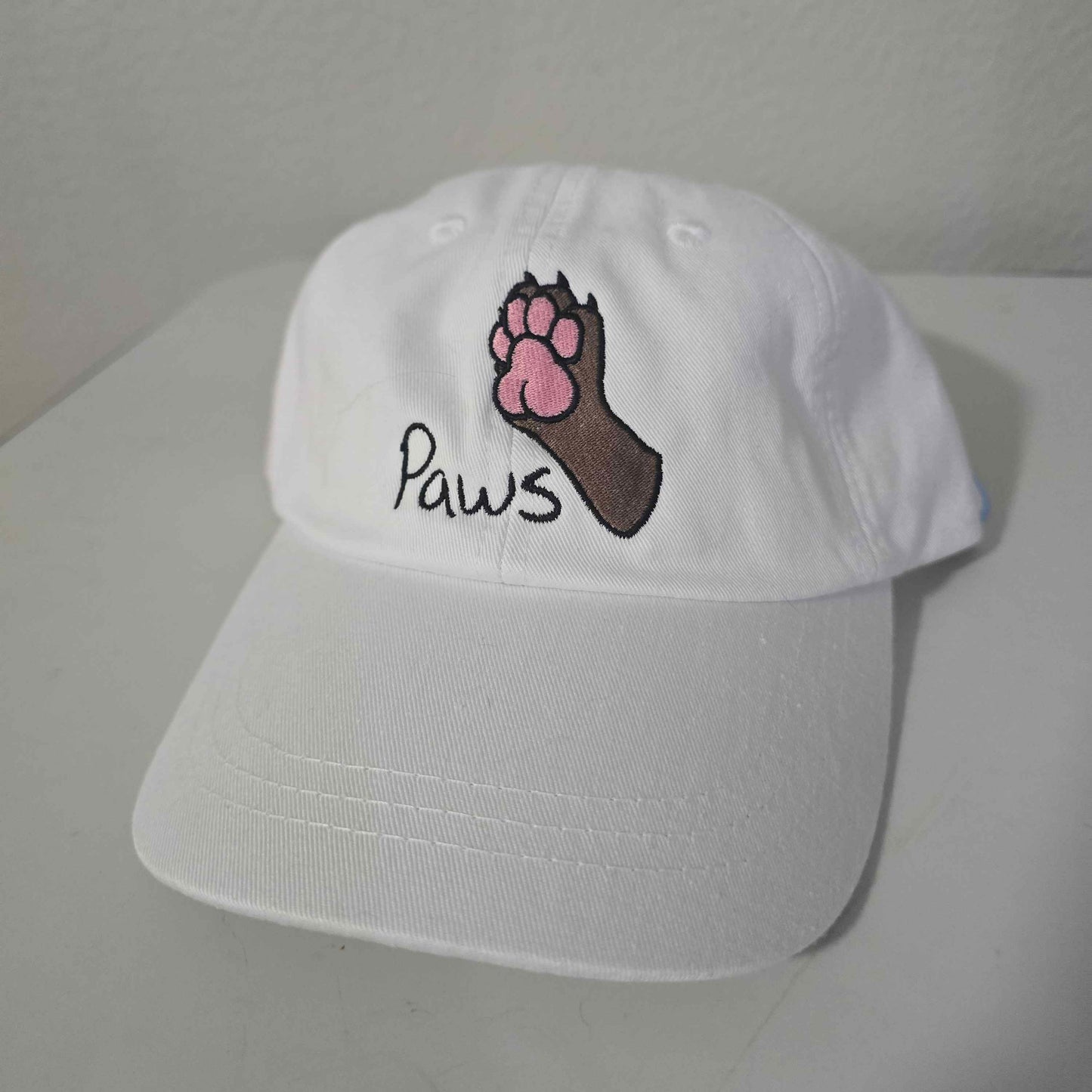 Maws Or Paws ?